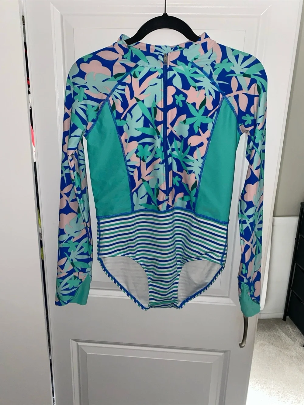 Coolibar Long Sleeve‎ Rash Guard One Piece Swimsuit YOUTH Girls XL